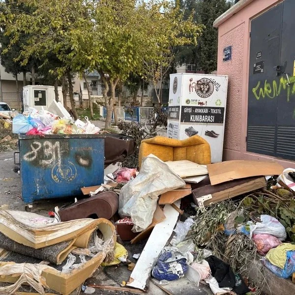 CHP'li belediyede skandal bitmiyor! Maaşları yatmayan işçiler iş bıraktı